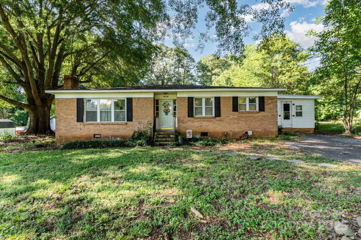 404 Pinkney Road, Dallas, NC 28034, MLS # 4277563