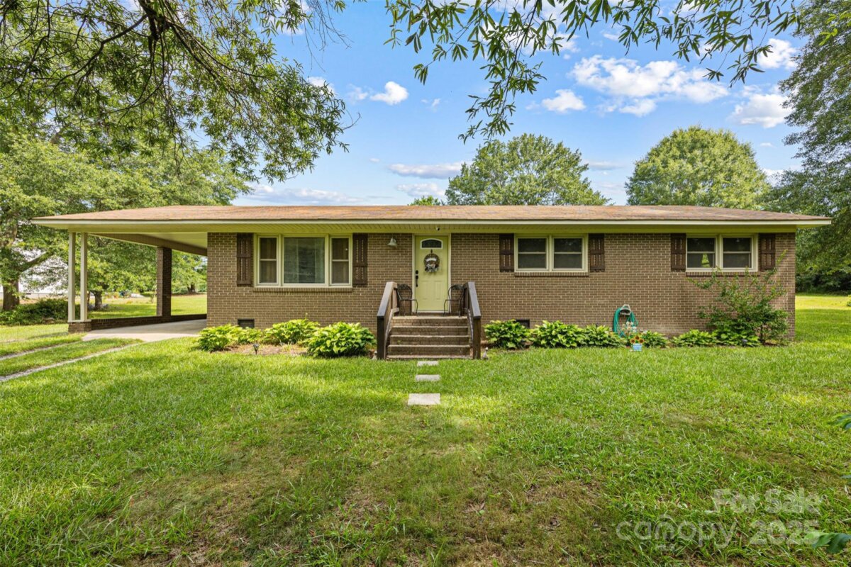 1520 Calder Lane, Clover, SC 29710, MLS # 4277849