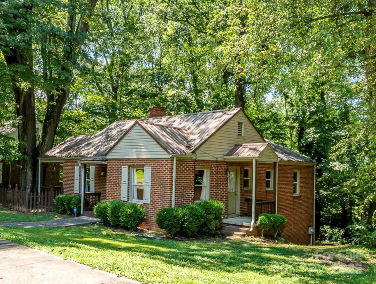 395 Westwood Drive, Statesville, NC 28677, MLS # 4277889