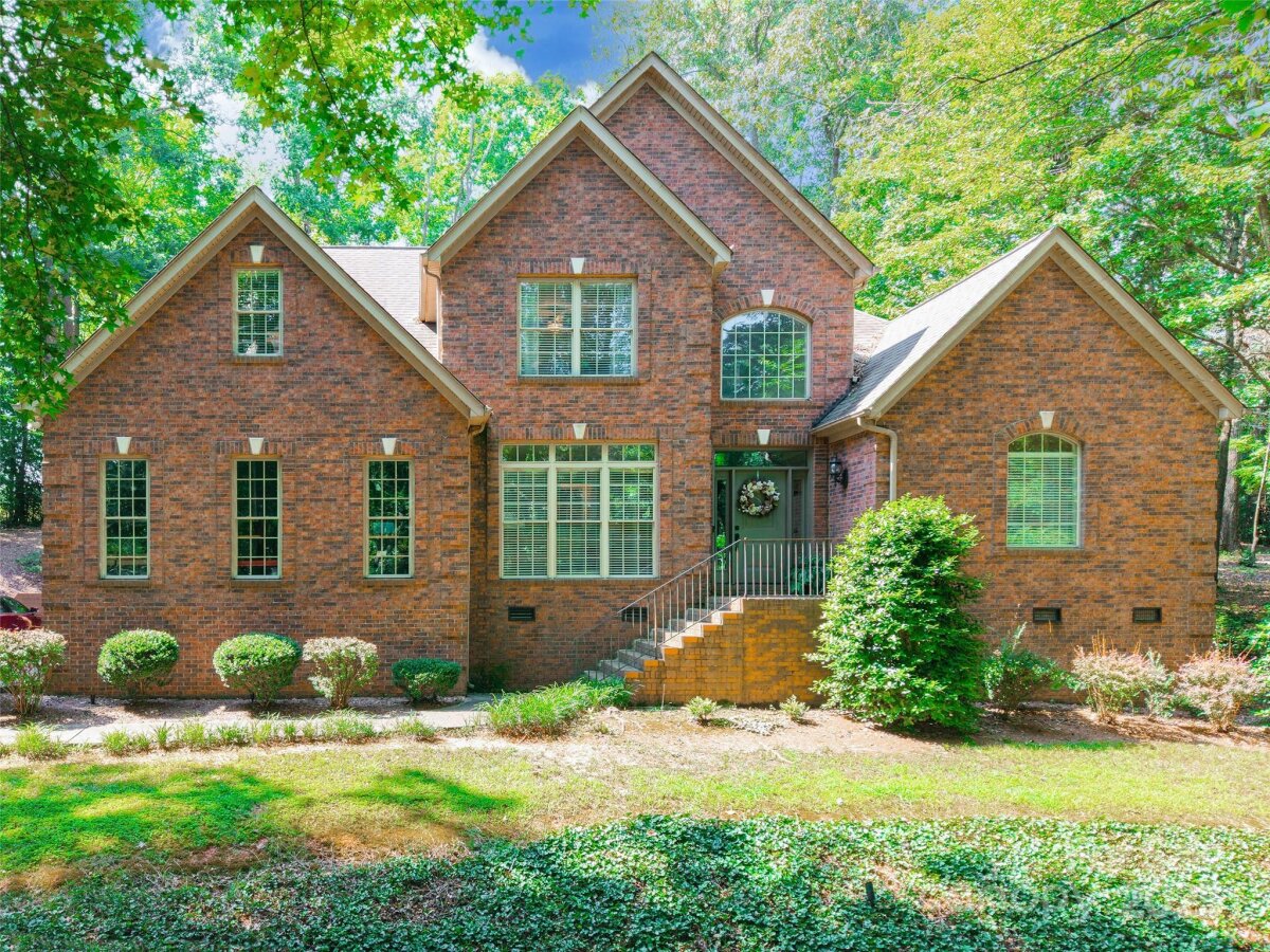1227 Cabin Creek Court, Fort Mill, SC 29715, MLS # 4278145