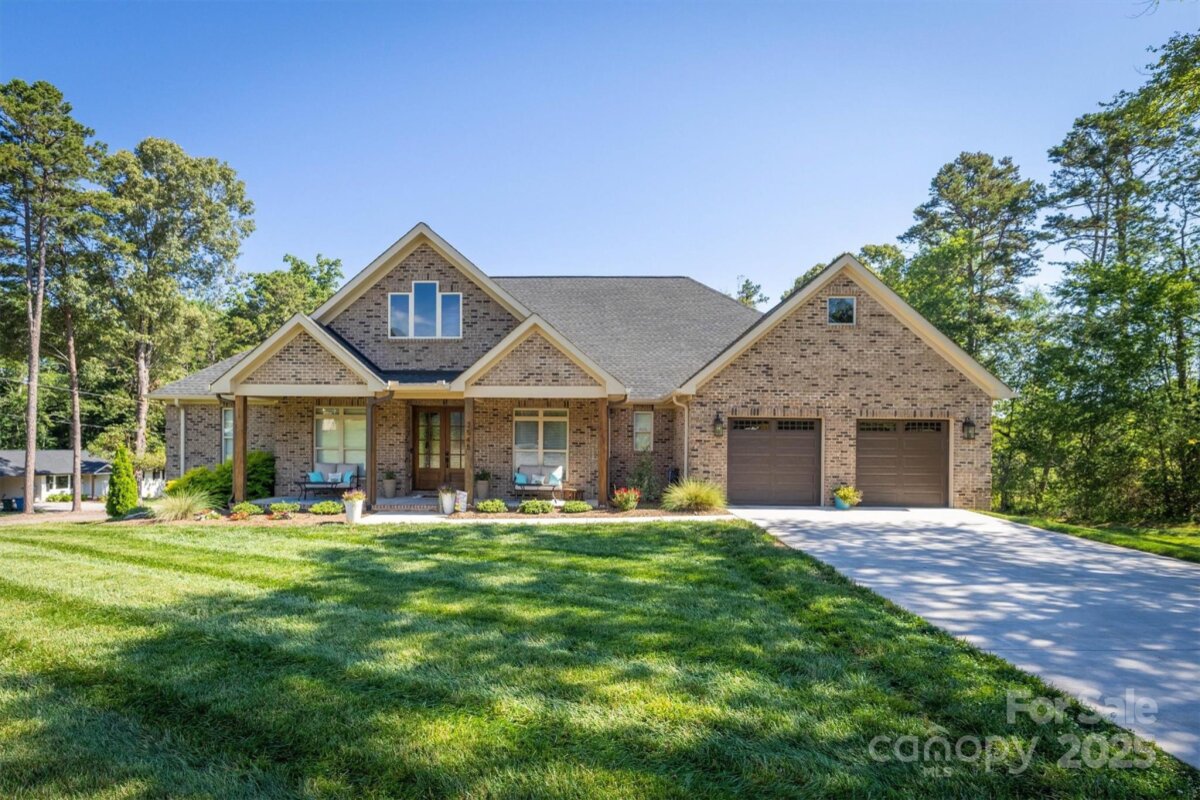 2545 10th Street Court, Hickory, NC 28601, MLS # 4278191