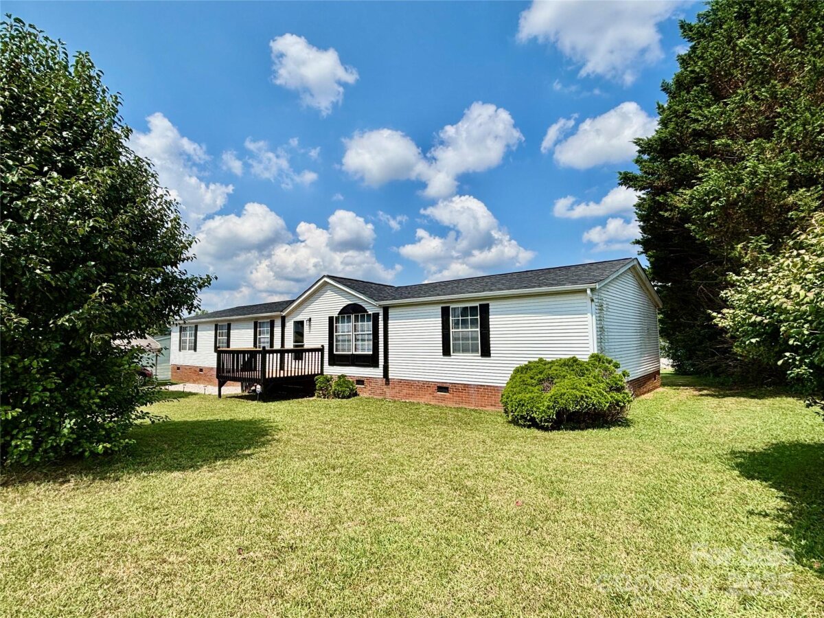 2268 Arrowwood Drive, Hickory, NC 28601, MLS # 4278280