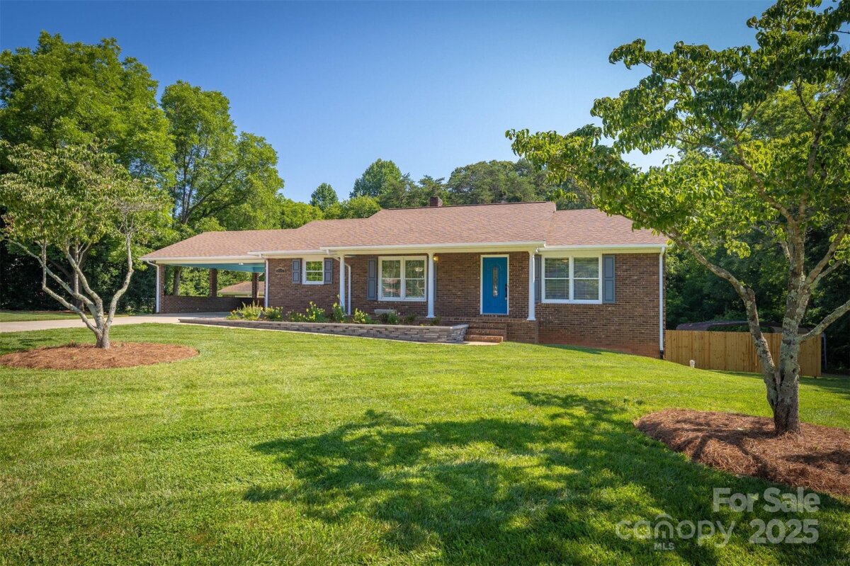 207 Valdese Drive, Morganton, NC 28655, MLS # 4278371