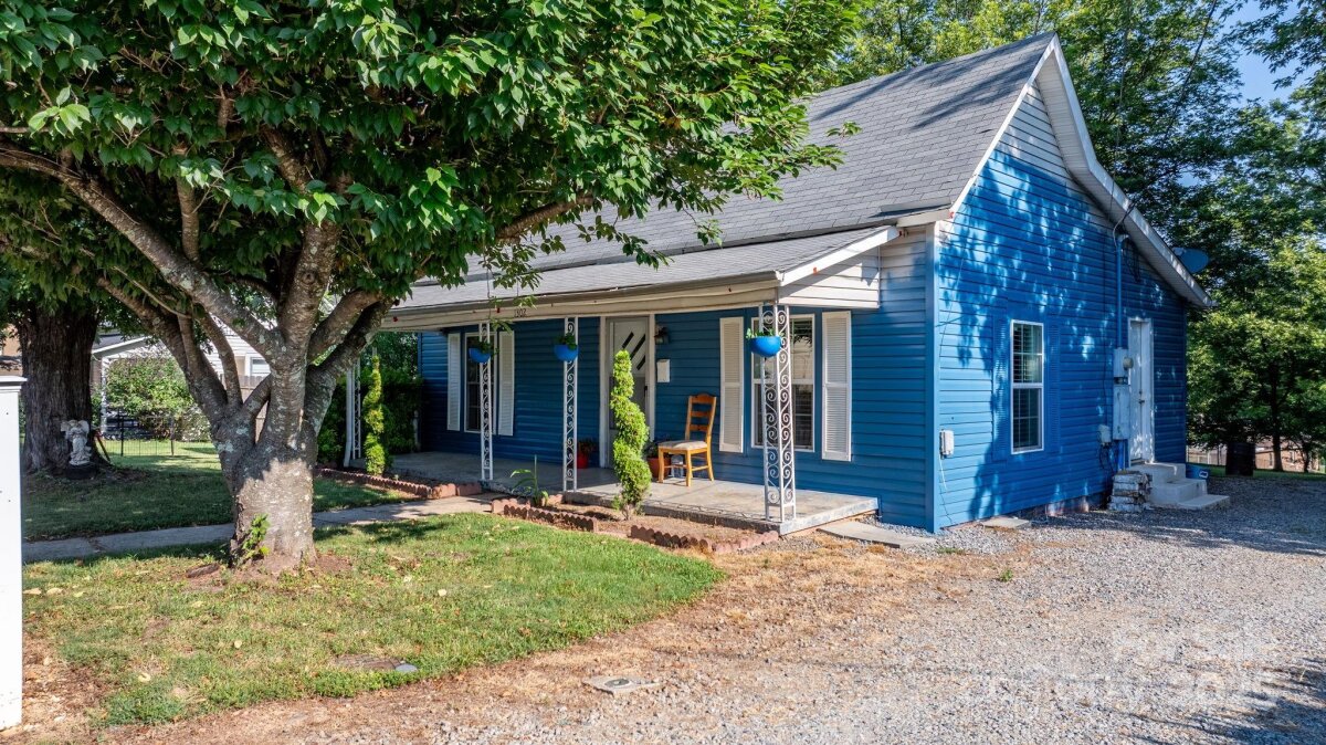 1302 1st Avenue, Hickory, NC 28601, MLS # 4278571