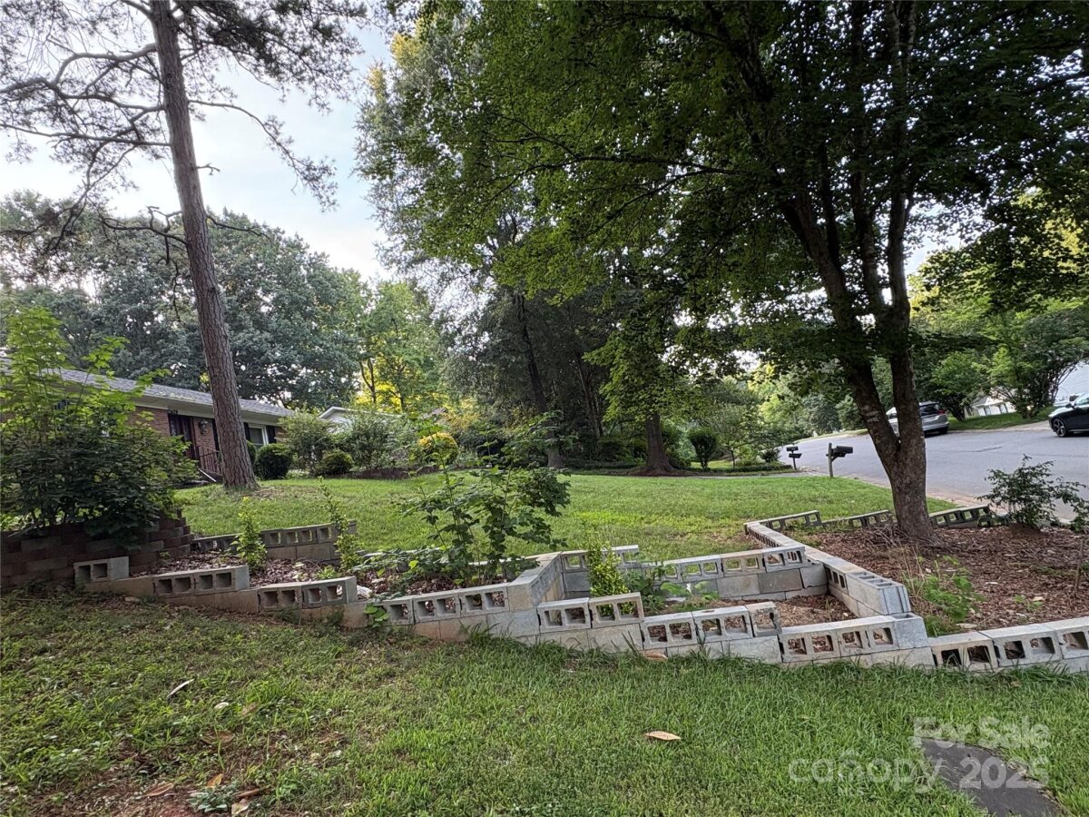 10428 Landon Street, Charlotte, NC 28215, MLS # 4278755