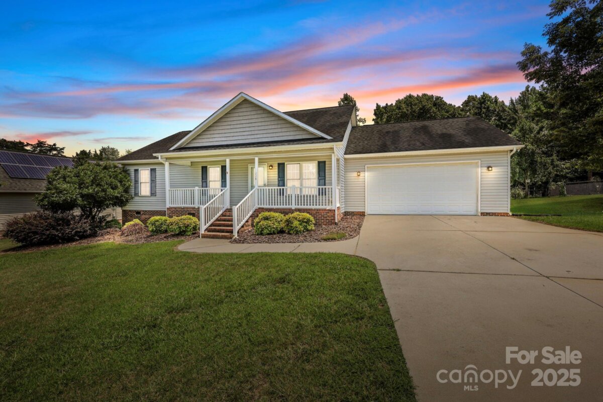 226 Brooks Farm Drive, Rockwell, NC 28138, MLS # 4278847