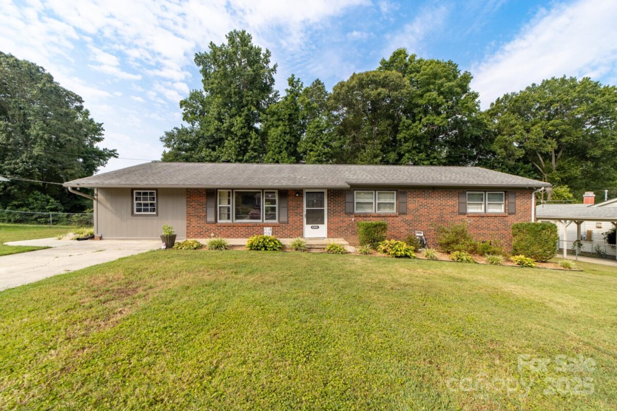 2509 Woodbridge Drive, Gastonia, NC 28056, MLS # 4278859