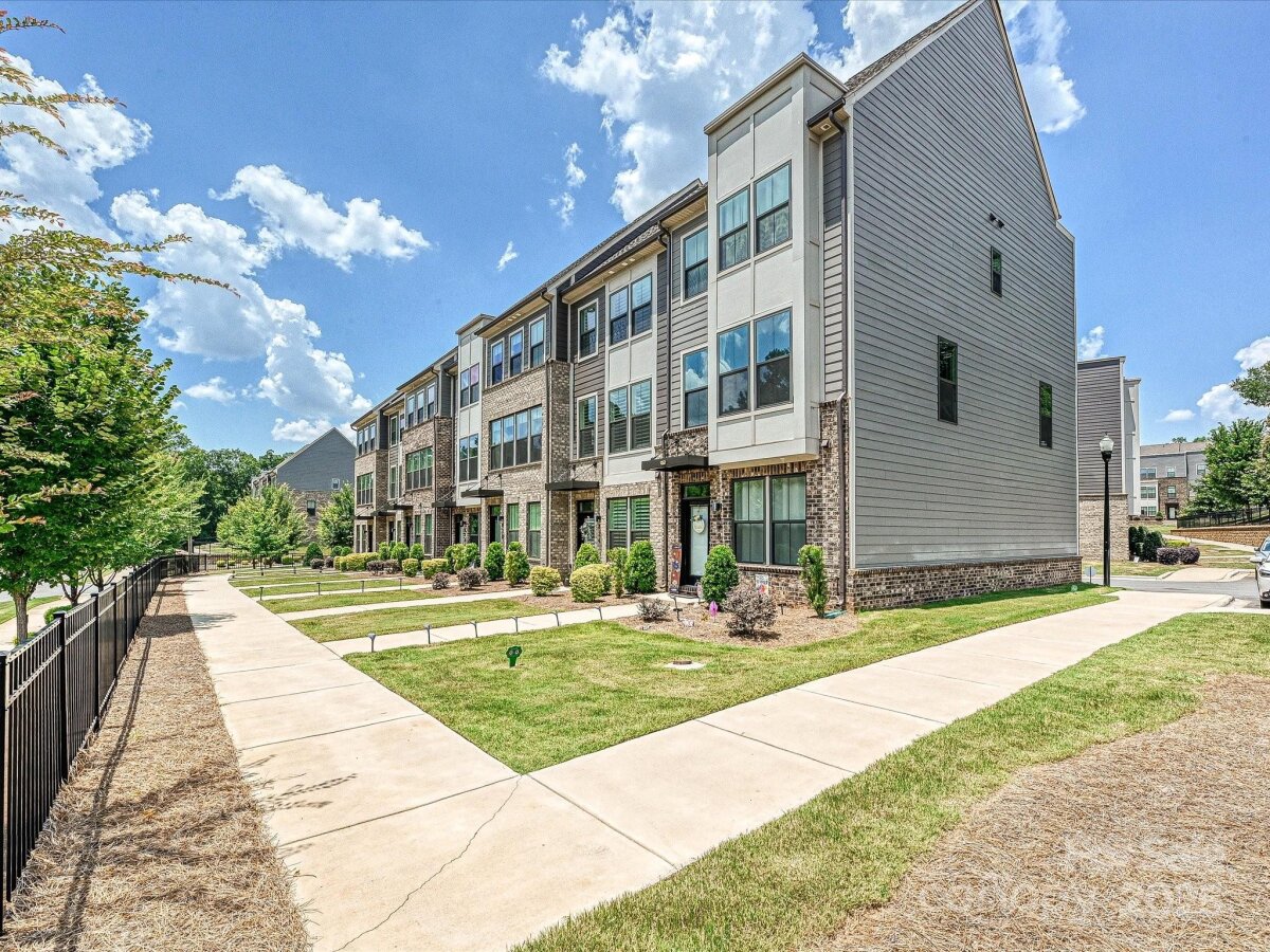 824 Broad River Lane, Charlotte, NC 28211, MLS # 4278902