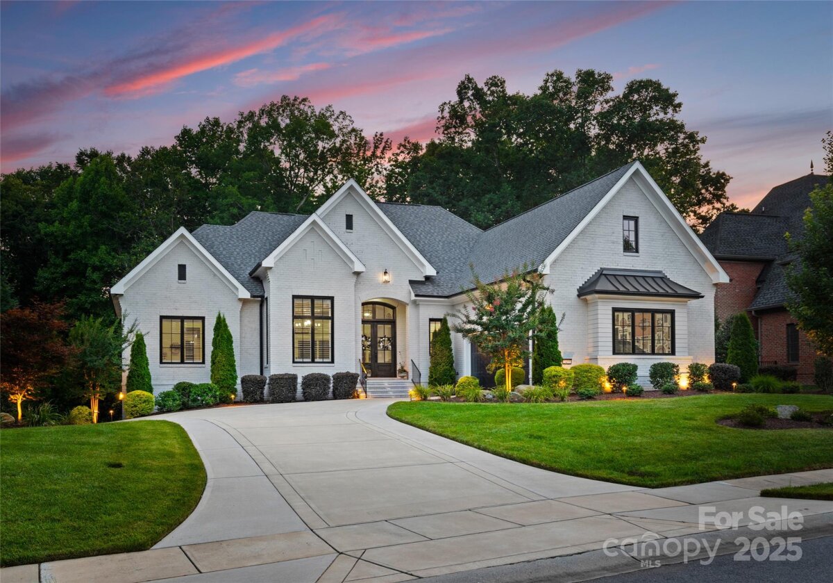 2455 Mountain Park Drive, Charlotte, NC 28214, MLS # 4278904
