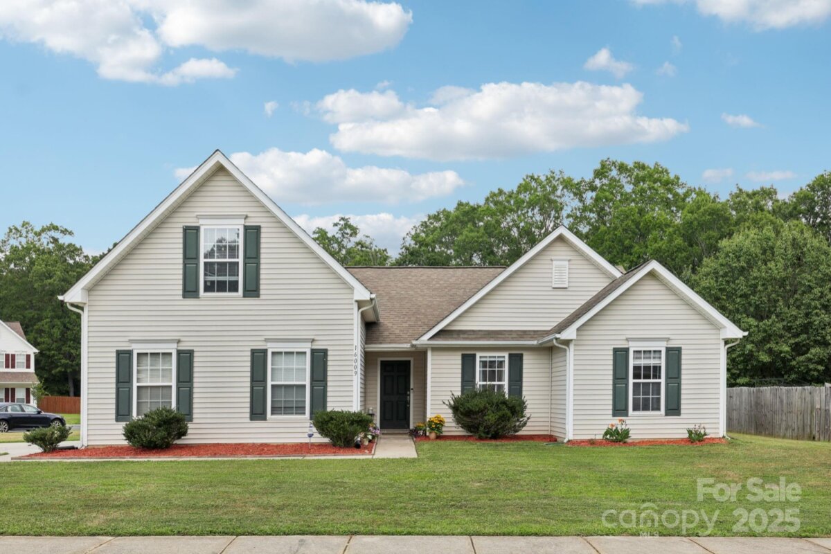 16009 Stuarts Draft Court, Charlotte, NC 28278, MLS # 4278928