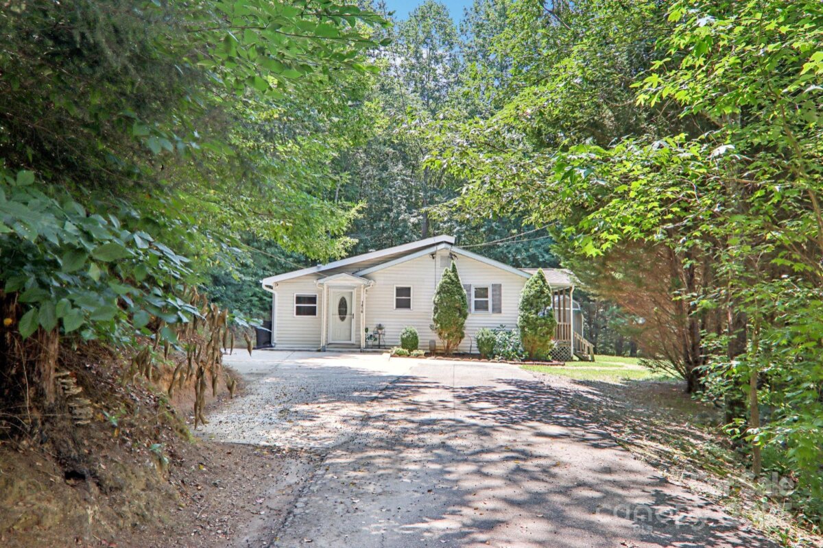 1416 Roy Dula Place, Lenoir, NC 28645, MLS # 4279035