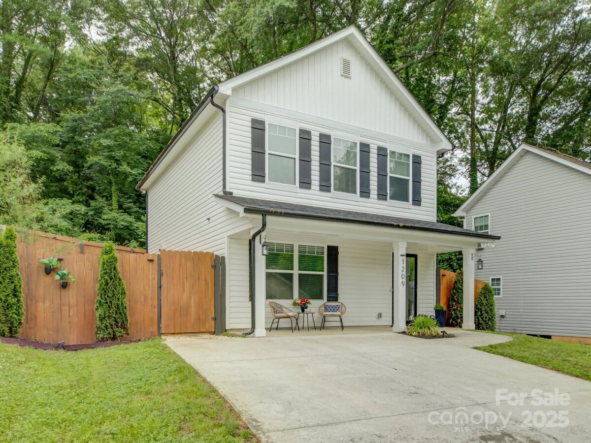 1209 Gaston Avenue, Gastonia, NC 28052, MLS # 4279069