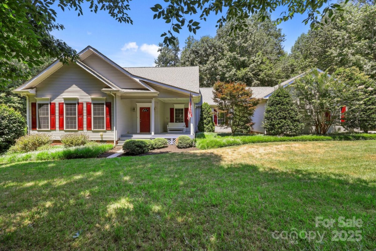 207 Olympia Drive, Mooresville, NC 28117, MLS # 4279100