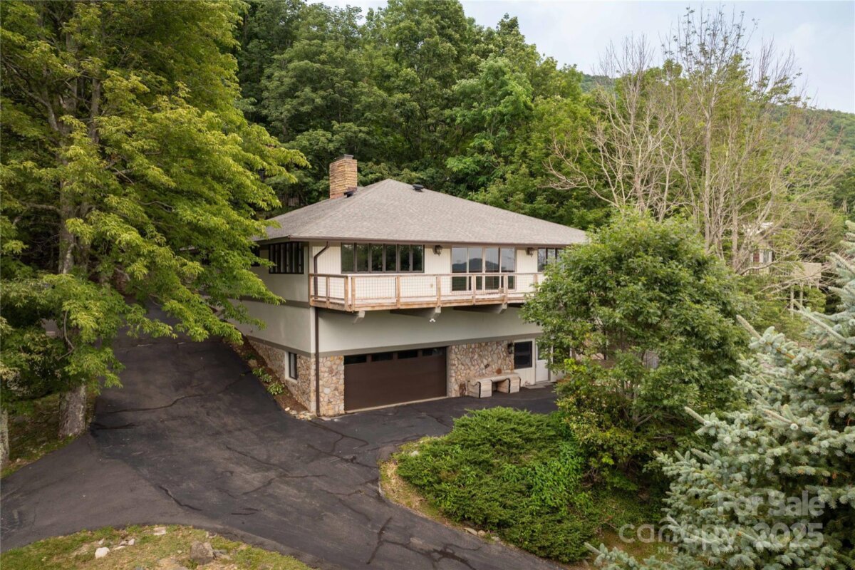 1648 Skyland Drive Unit 77, Seven Devils, NC 28604, MLS # 4279133