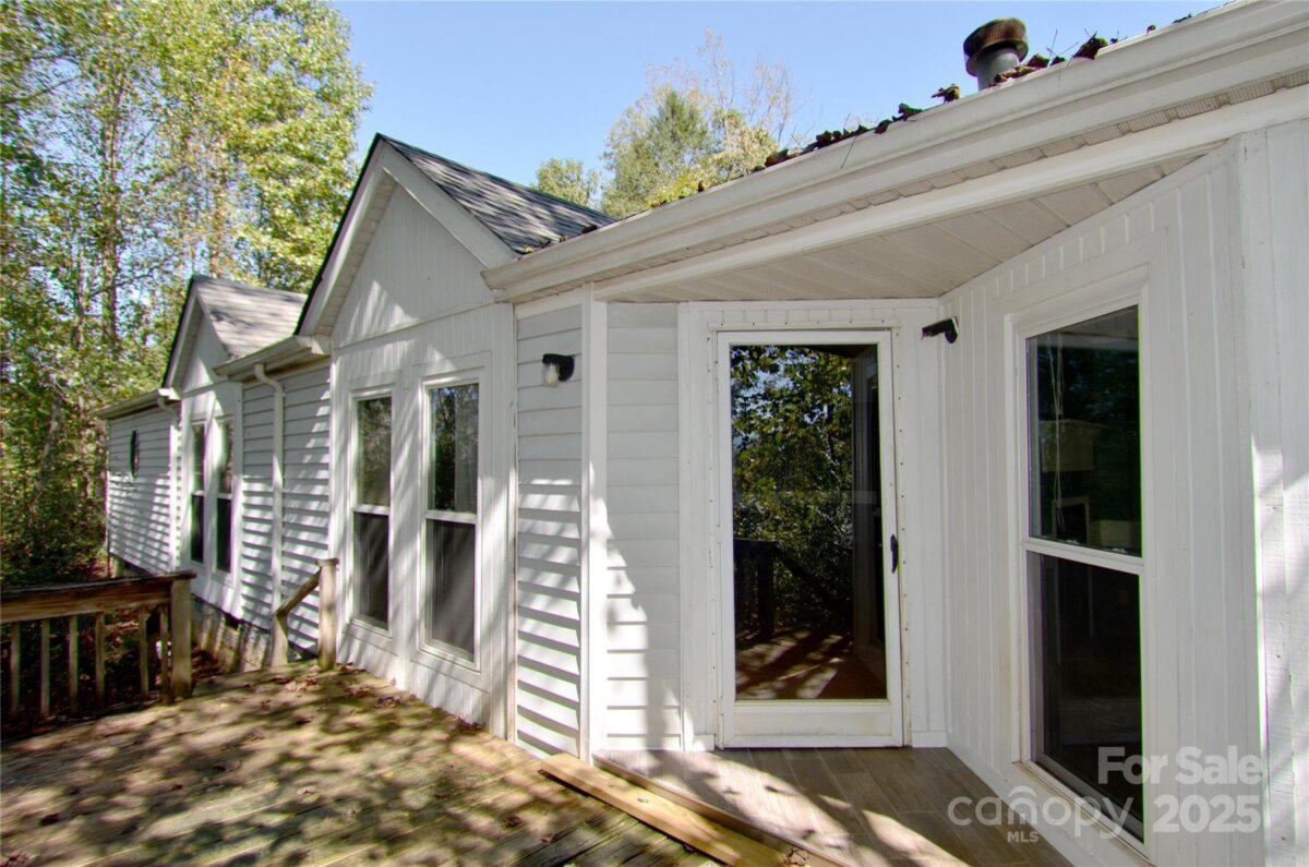 285 Crown Ridge Drive, Marion, NC 28752, MLS # 4279182