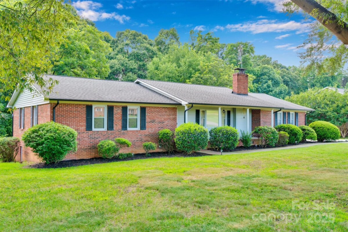 2376 Charlotte Highway, Mooresville, NC 28117, MLS # 4279227