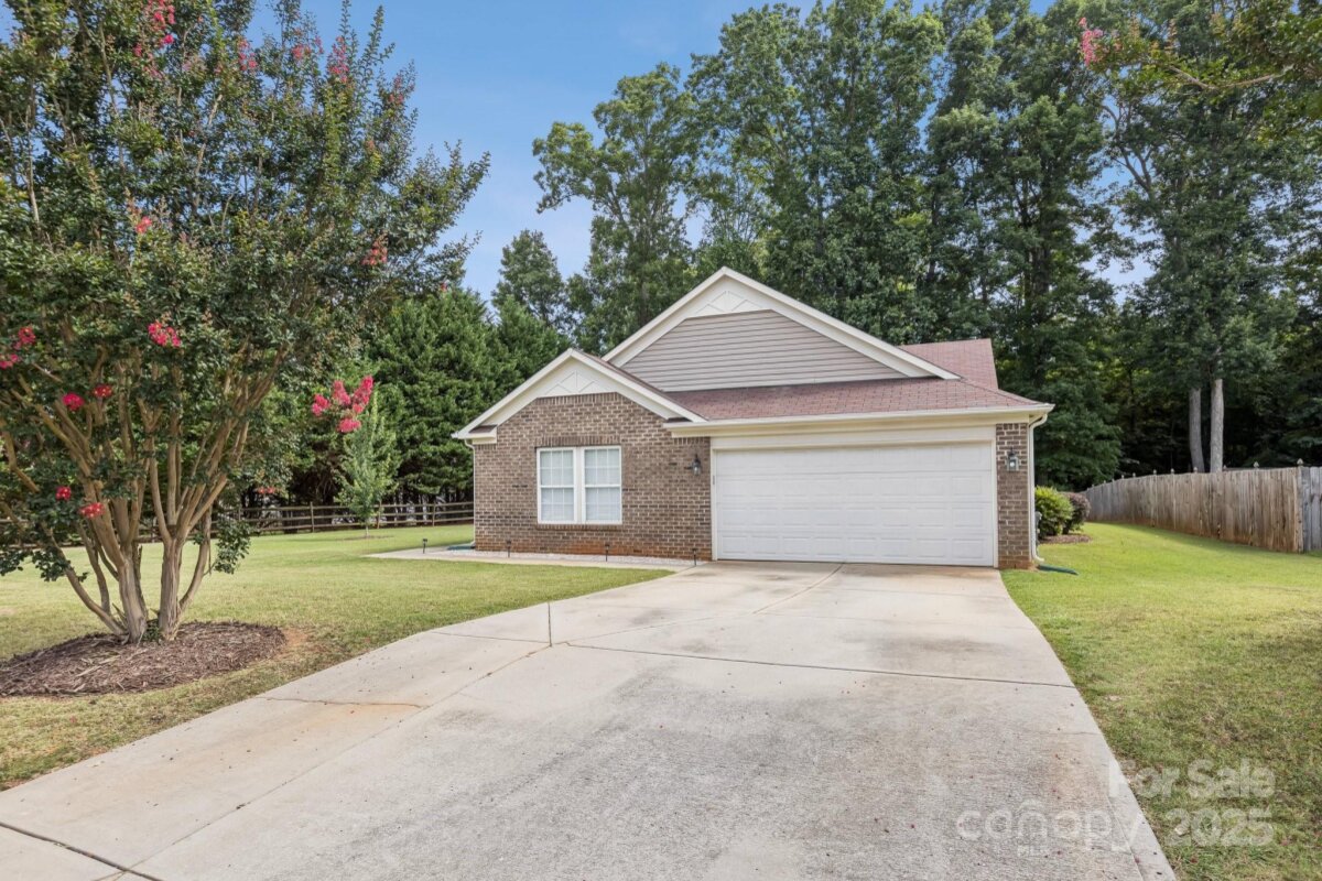 1909 Leesburg Drive, Clover, SC 29710, MLS # 4279324
