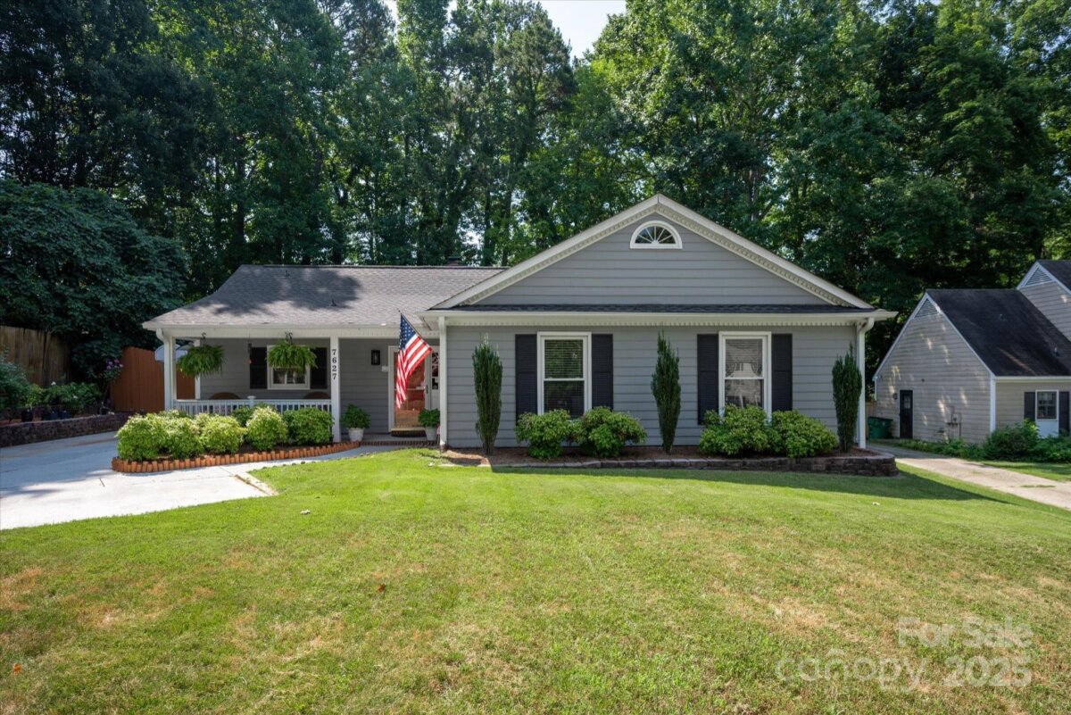 7627 Walnut Wood Drive, Charlotte, NC 28227, MLS # 4279412