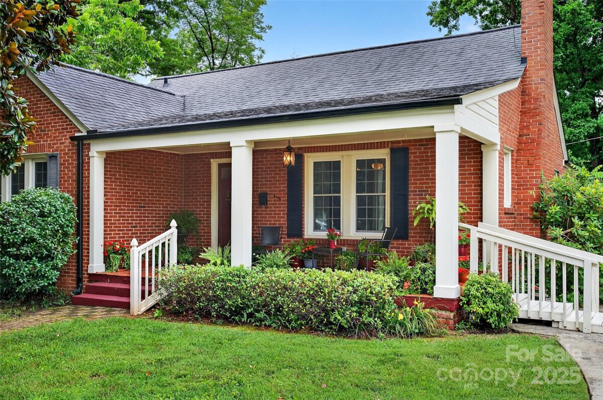 215 Magnolia Street, Statesville, NC 28677, MLS # 4279573