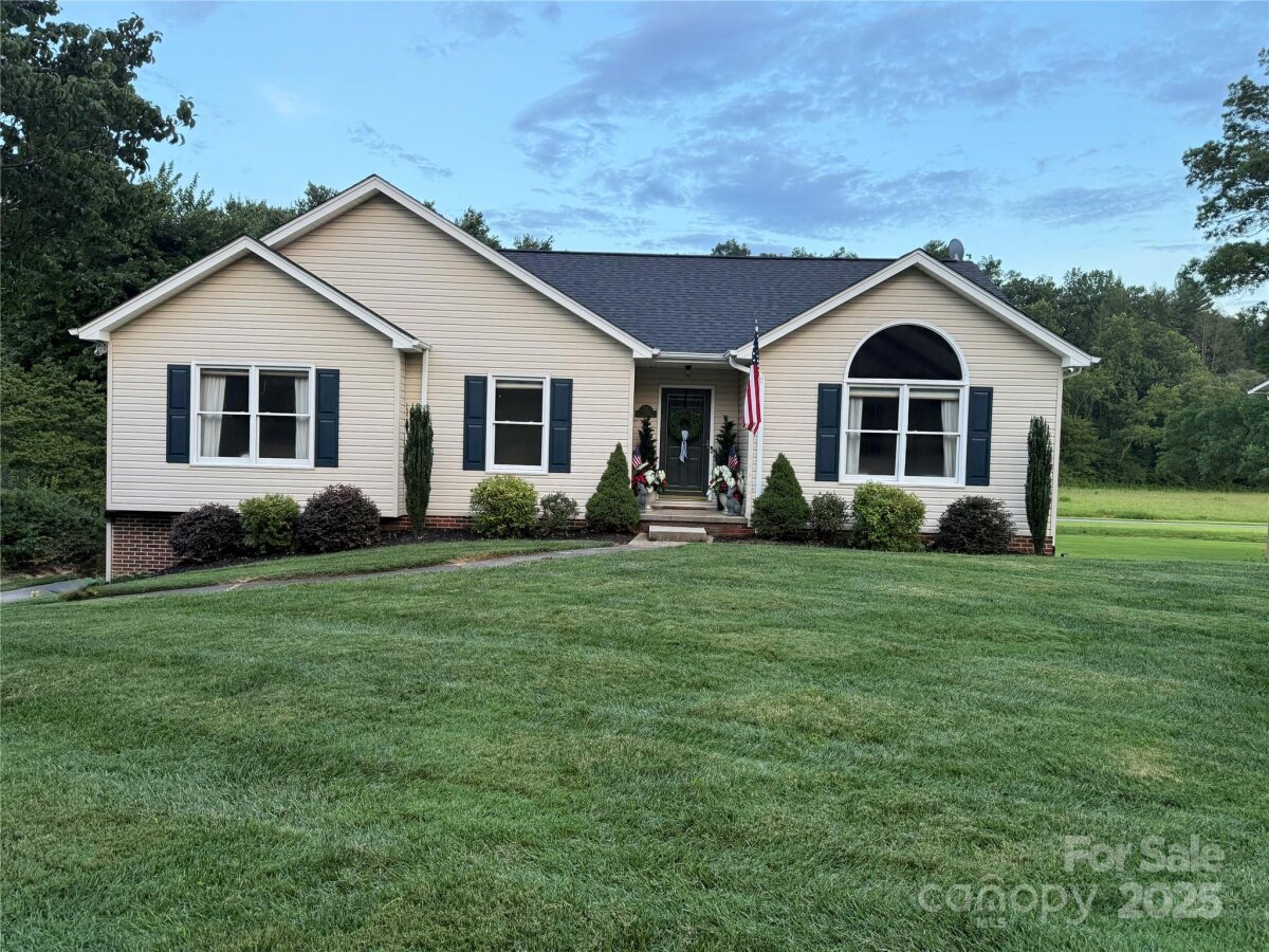 910 Pennell Street, Lenoir, NC 28645, MLS # 4279577