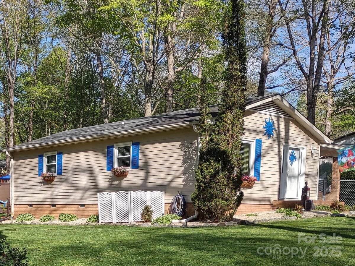 3917 22nd Street, Hickory, NC 28601, MLS # 4279796