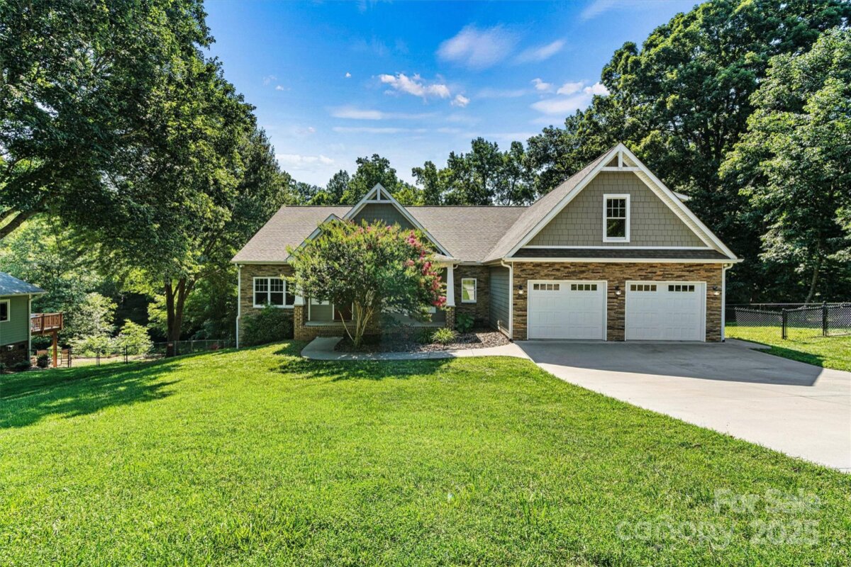 3450 4th Street Boulevard, Hickory, NC 28601, MLS # 4279849
