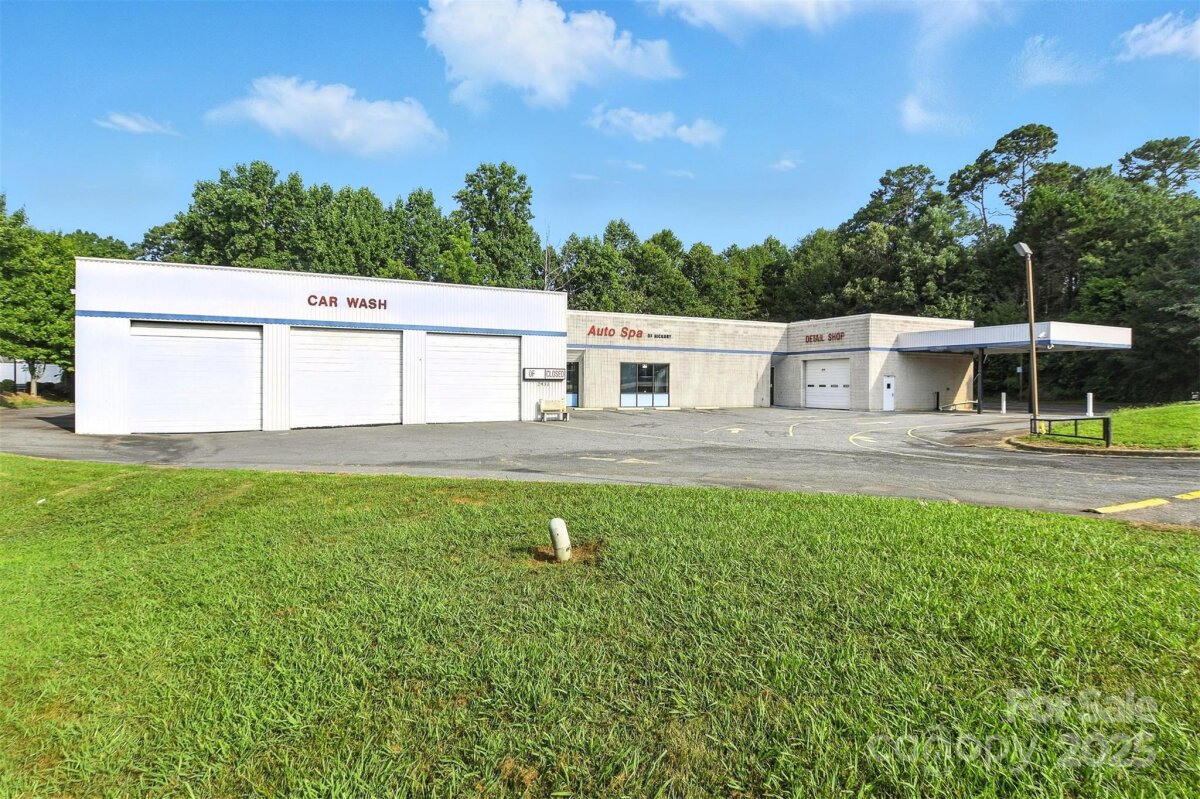 2931 N Center Street, Hickory, NC 28601, MLS # 4279940