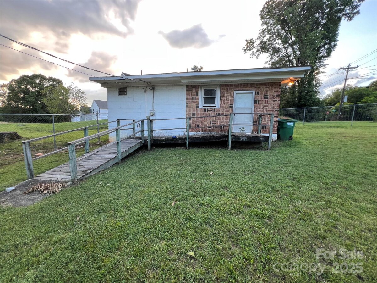 701 W Nc 161 Hwy Highway, Bessemer City, NC 28016, MLS # 4280062