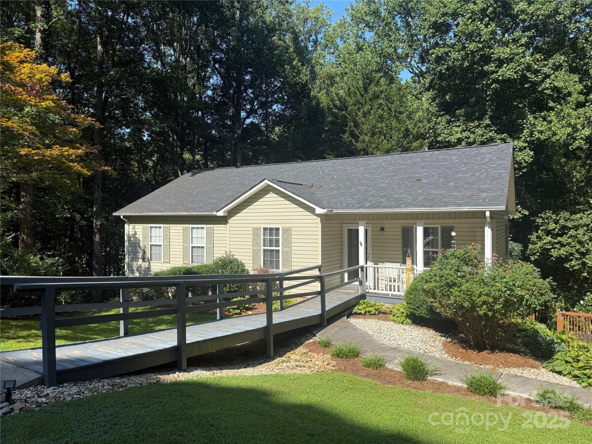 2832 Laurel Lane, Lenoir, NC 28645, MLS # 4280211