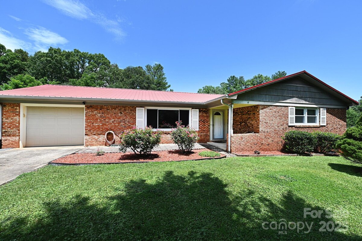 209 Northwood Drive, Morganton, NC 28655, MLS # 4280216