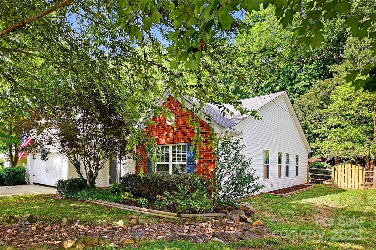 73 Ashton Bluff Circle, Mount Holly, NC 28120, MLS # 4280326