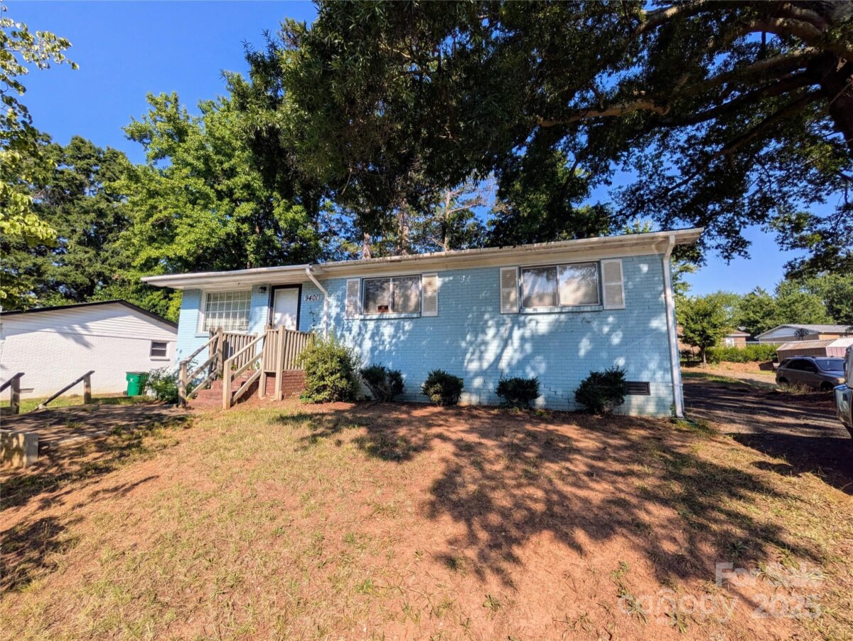 9401 Feldbank Drive, Charlotte, NC 28216, MLS # 4280342