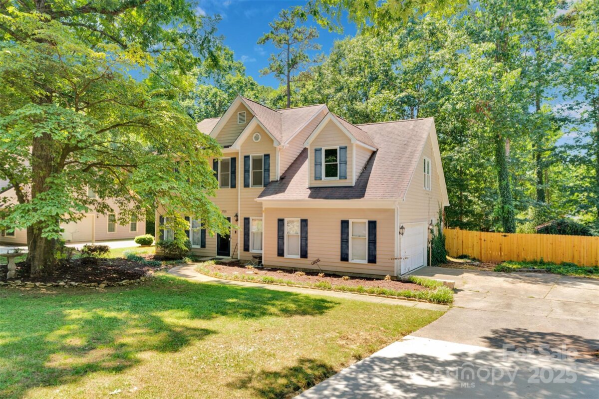 2725 Kirkholm Drive, Matthews, NC 28105, MLS # 4280799