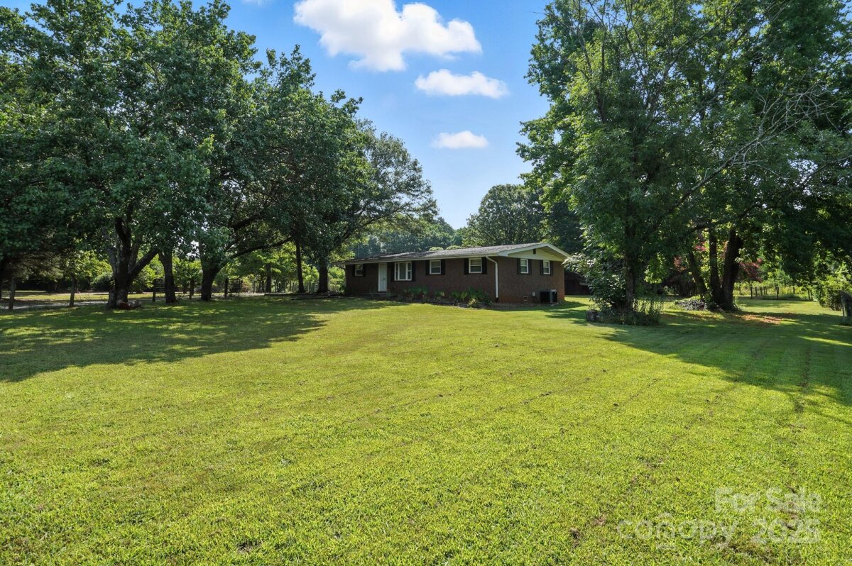 1530 Peachtree Road, Charlotte, NC 28216, MLS # 4280881