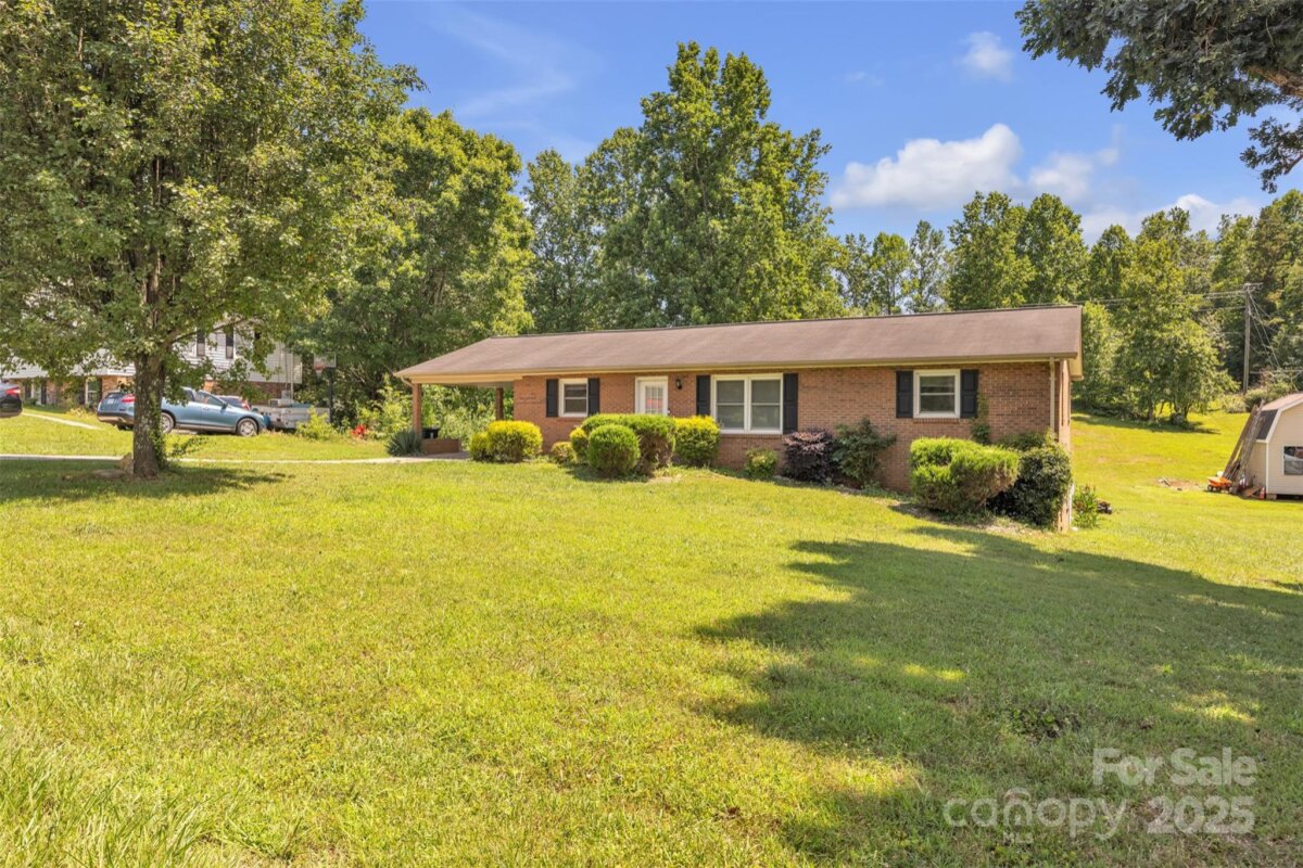 369 Birch Circle Drive, Hudson, NC 28638, MLS # 4281060