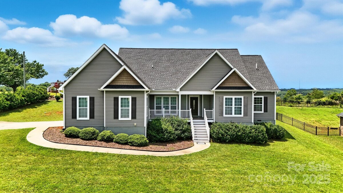 1903 46th Avenue Drive, Hickory, NC 28601, MLS # 4281359