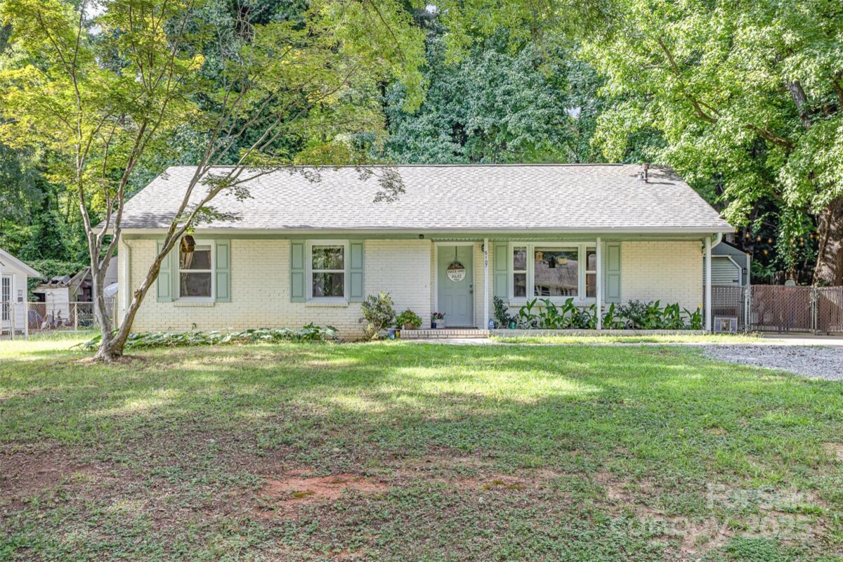 5107 Delivau Drive, Charlotte, NC 28215, MLS # 4281655