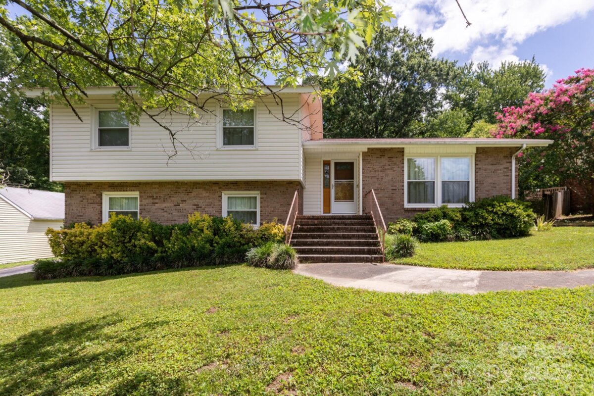 1533 Bonnie Lane, Charlotte, NC 28213, MLS # 4281724