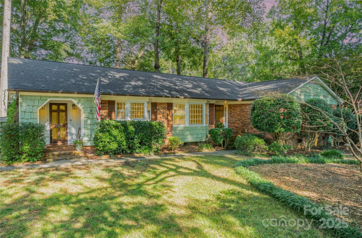 5811 Doncaster Drive, Charlotte, NC 28211, MLS # 4281754
