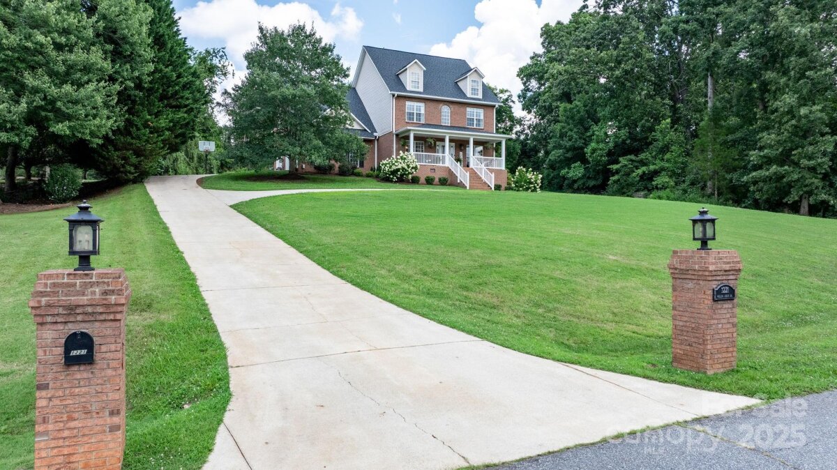 1221 Willow Creek Drive, Newton, NC 28658, MLS # 4281770