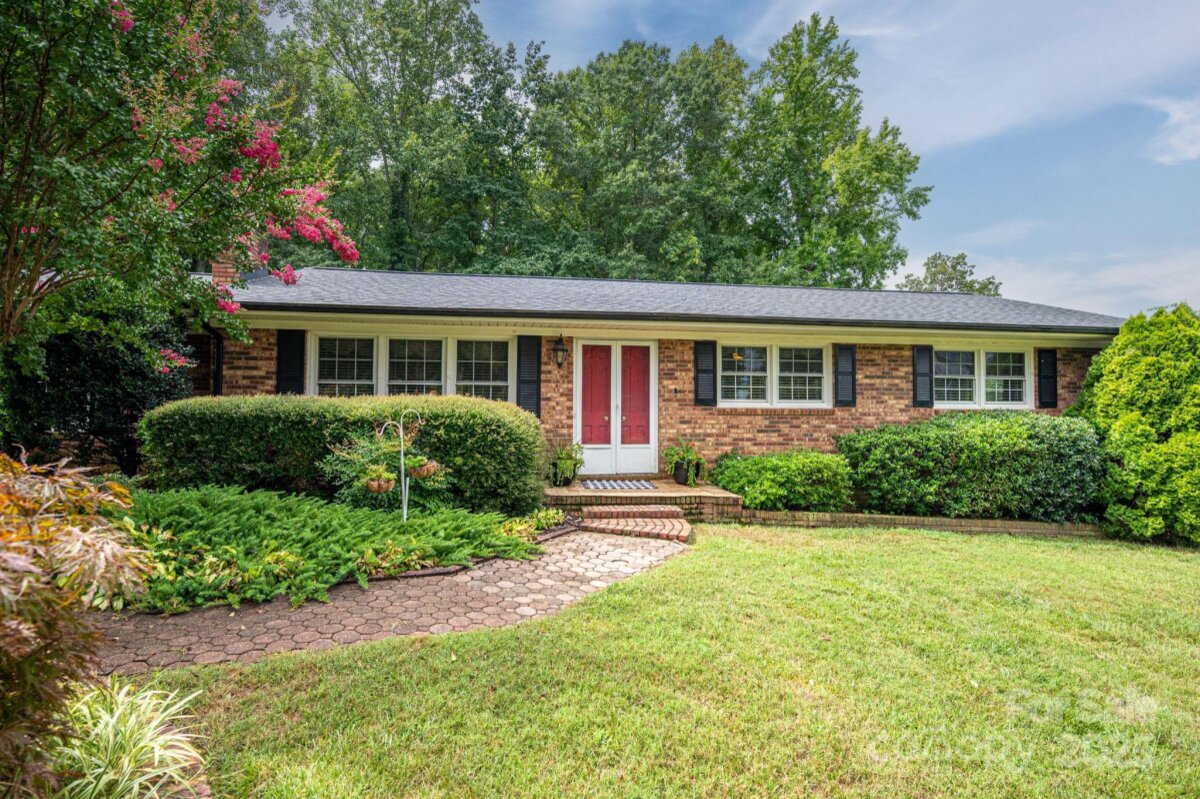 504 E Iowa Avenue, Bessemer City, NC 28016, MLS # 4281922