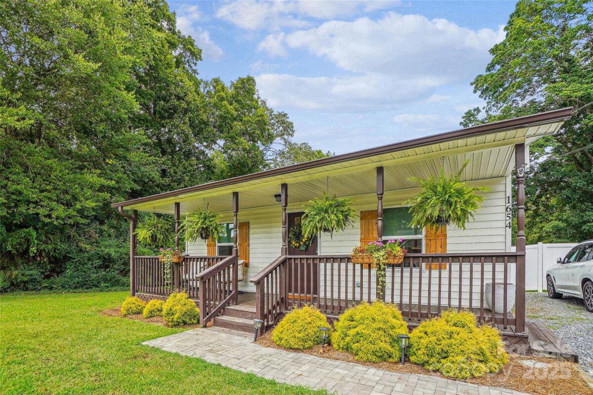 1654 Armstrong Ford Road, Belmont, NC 28012, MLS # 4281975