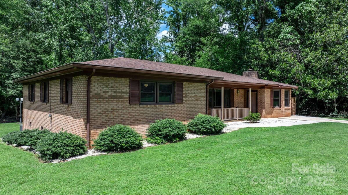 3195 Meadowbrook Street, Valdese, NC 28690, MLS # 4282013