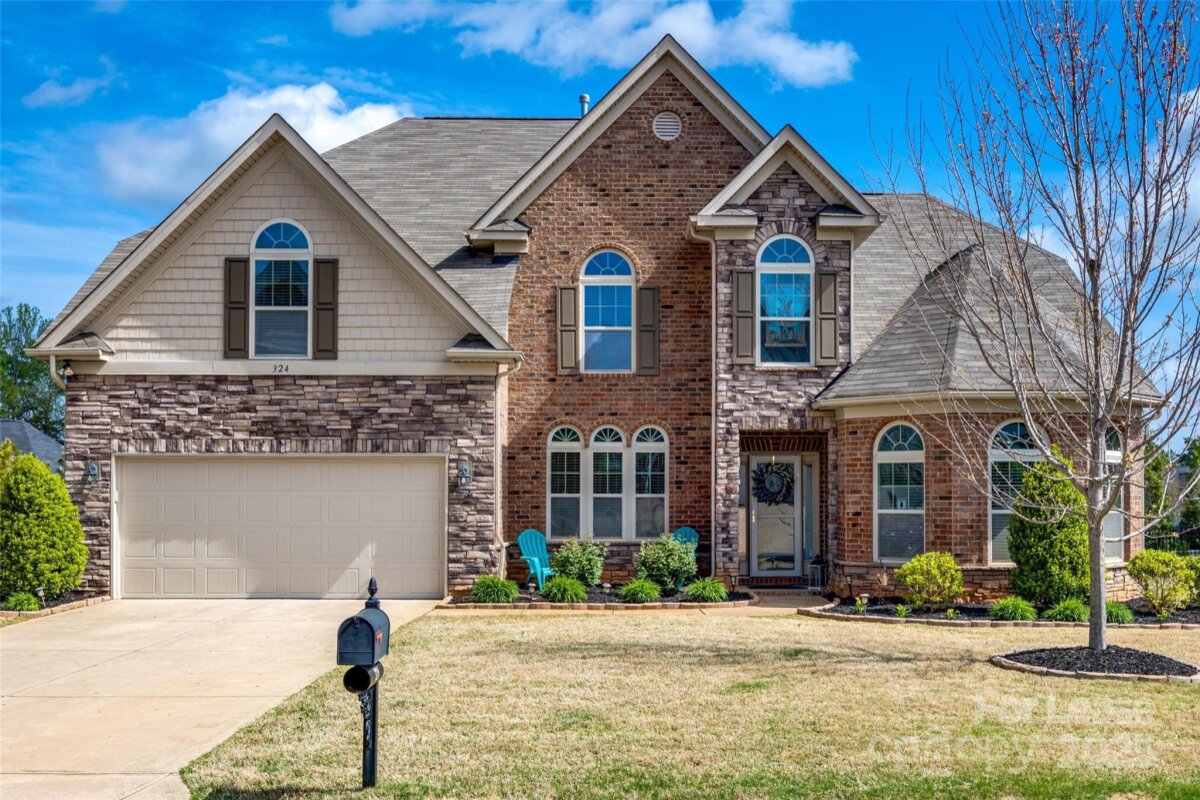 324 Kerrydale Court Unit 106, Clover, SC 29710, MLS # 4282090