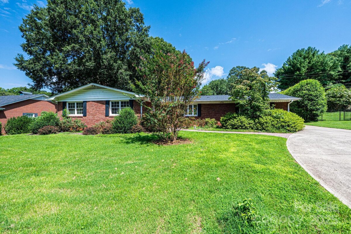 44 32nd Avenue, Hickory, NC 28601, MLS # 4282790
