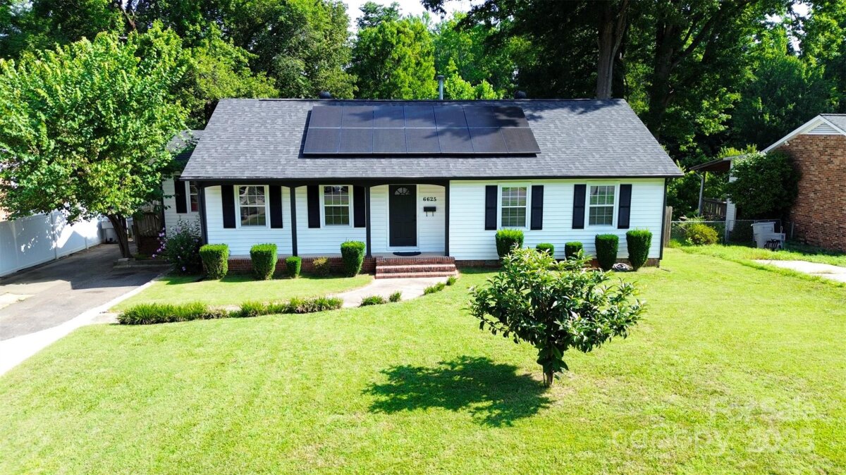 6625 Somersworth Drive, Charlotte, NC 28215, MLS # 4283258
