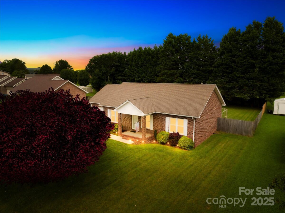 1013 St Davids Street, Conover, NC 28613, MLS # 4283439