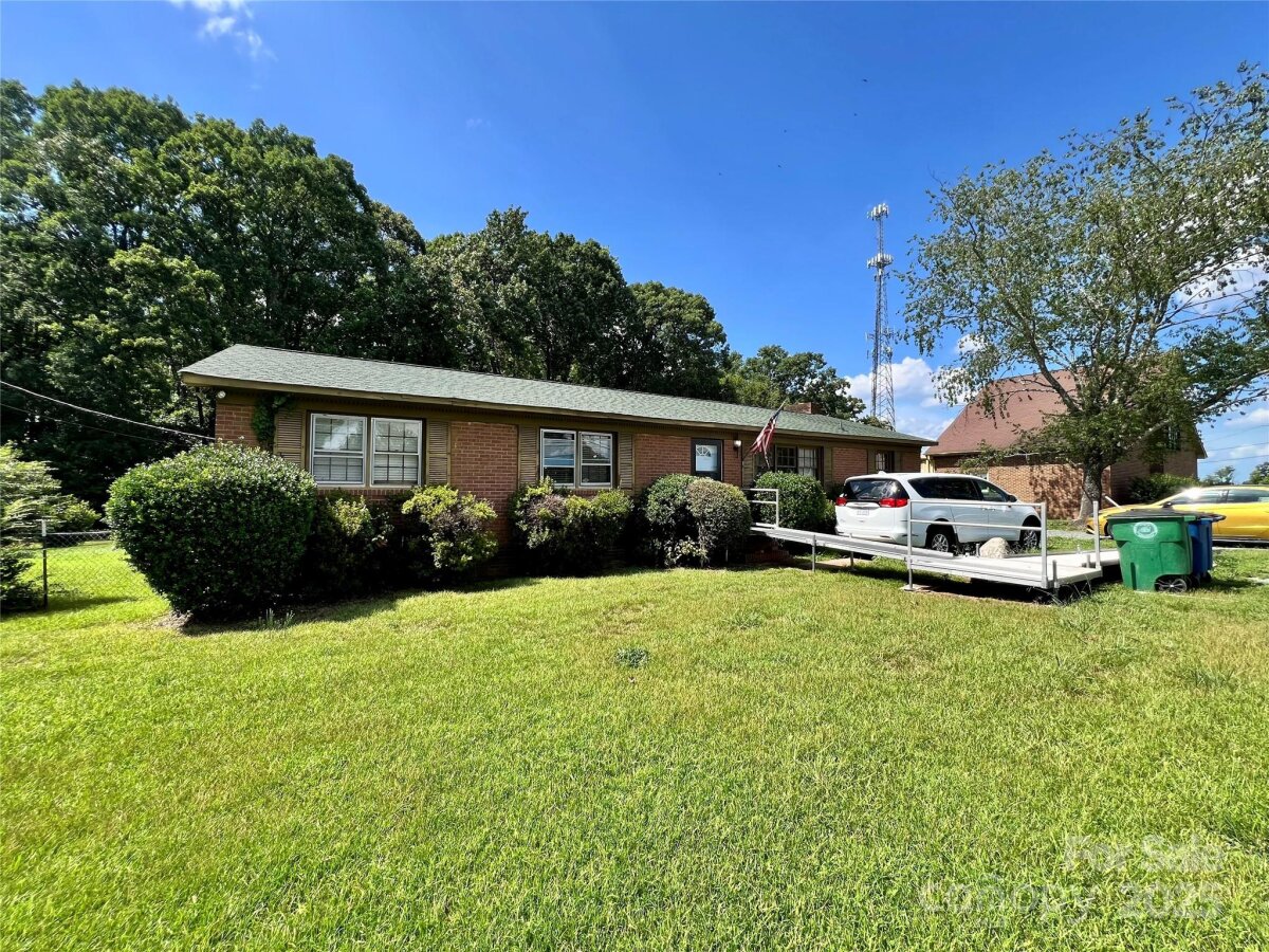 1321 Stallings Road, Matthews, NC 28104, MLS # 4283585