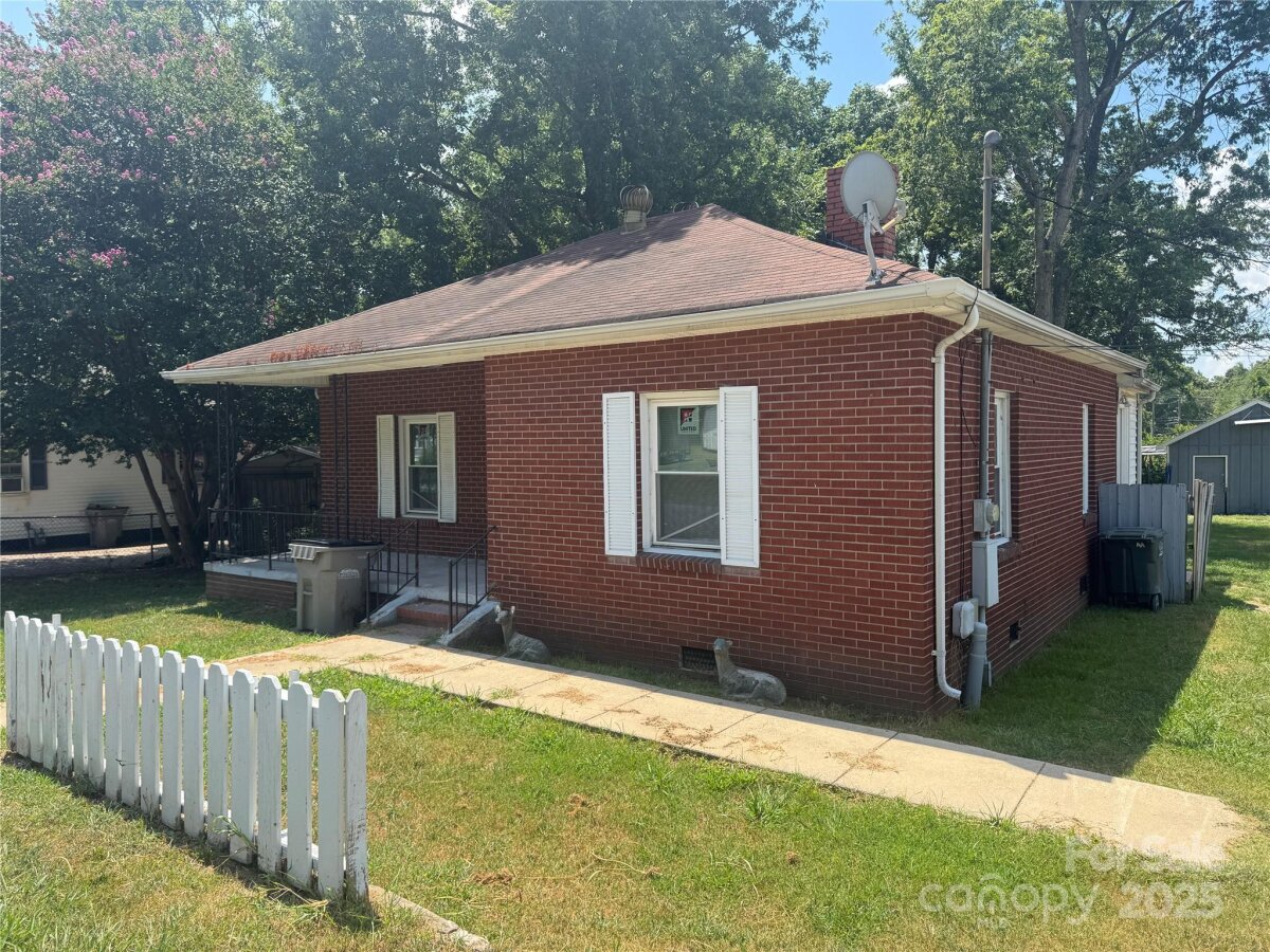 2343 Milton Avenue, Gastonia, NC 28052, MLS # 4283636