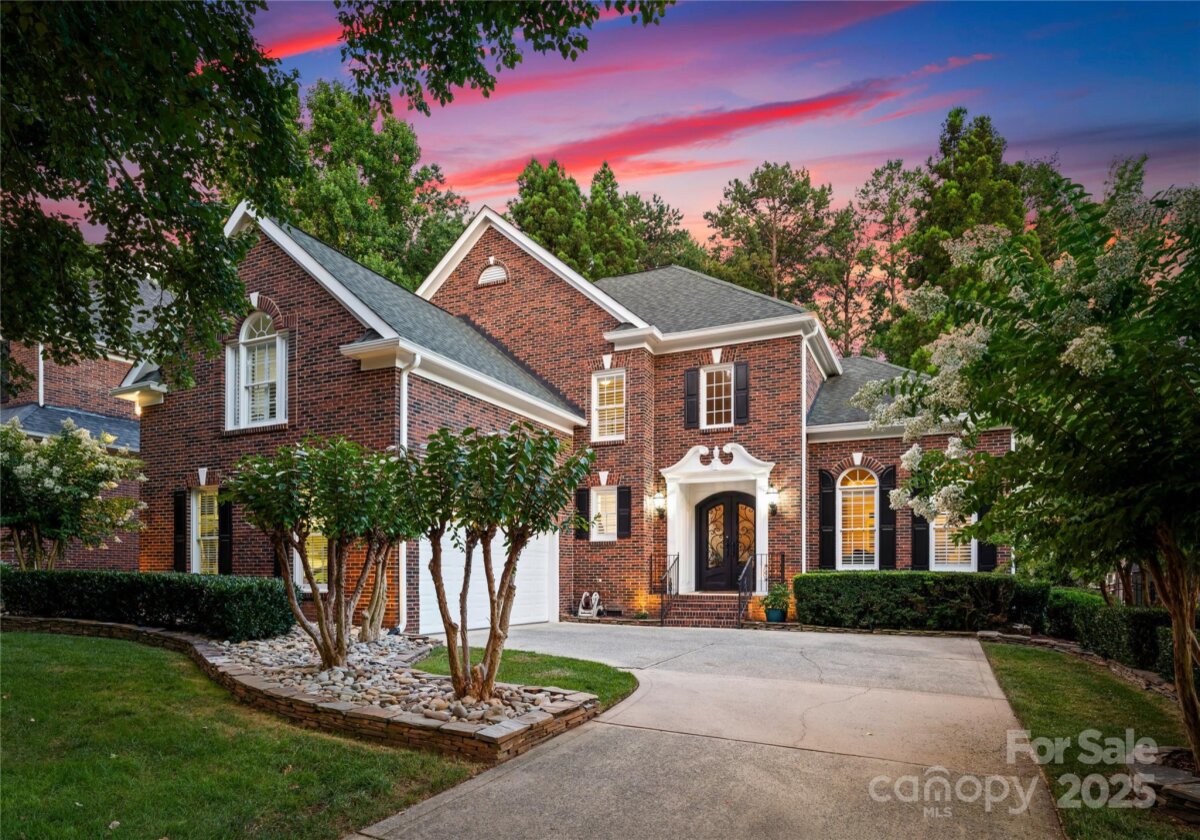 18807 Dembridge Drive, Davidson, NC 28036, MLS # 4283698
